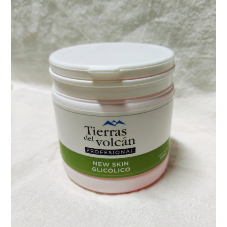 Tierras del Volcán New Skin Glicólico x 250 g Tierras del Volcán New Skin Glicólico x 250 g